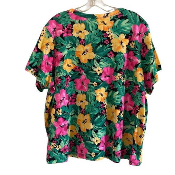 OLD NAVY  CREW NECK FLORAL TEE SHIRT Size XXL Short Sleeves Plus Size Colorful - Picture 3 of 9